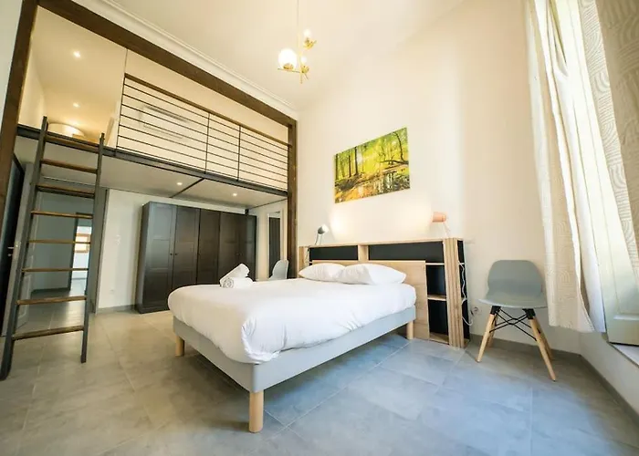 Le Pampille, Grand T2, Climatise, Centre * Montpellier